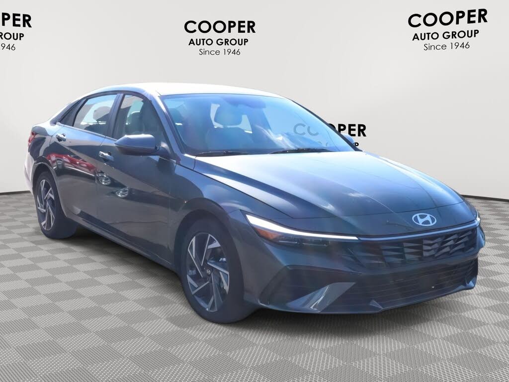 2026 Hyundai Elantra Limited FWD