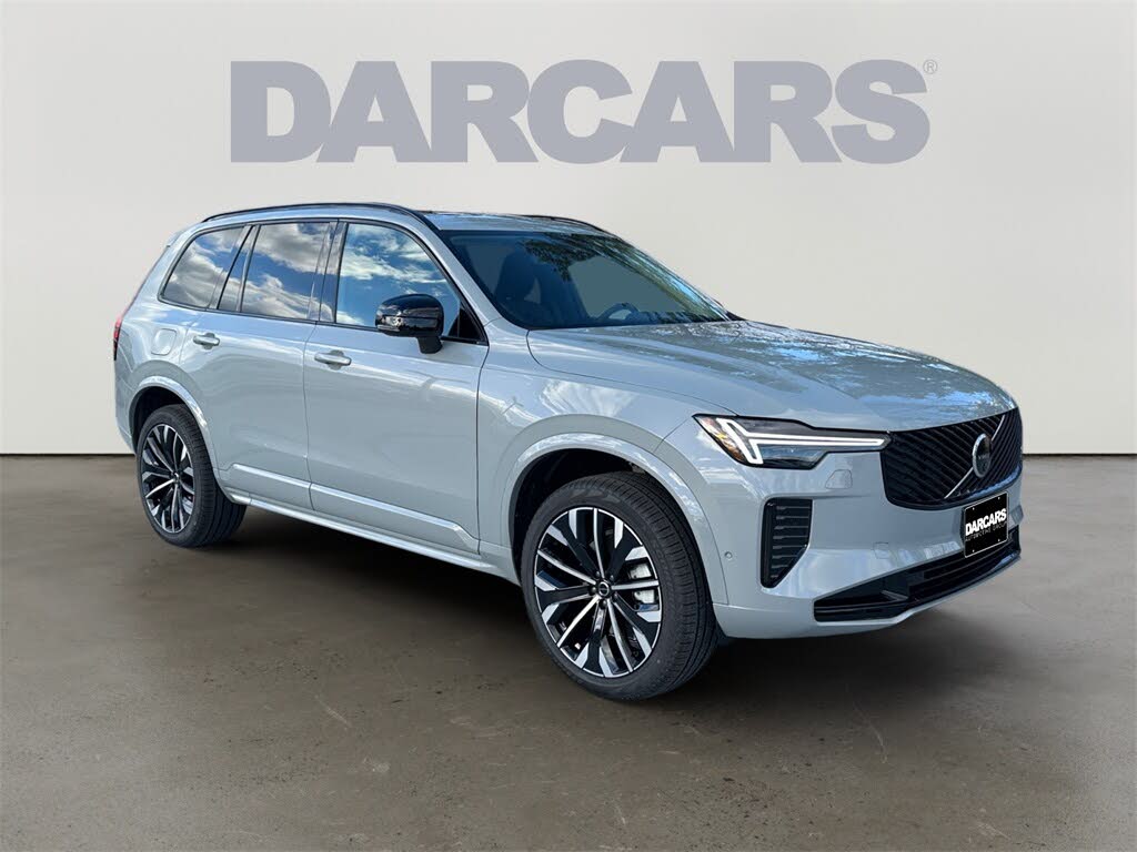 2026 Volvo XC90 B6 Ultra Dark 6-Passenger AWD