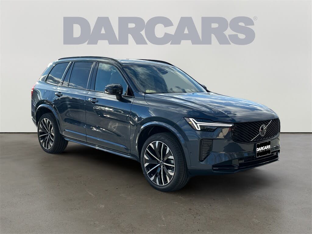 2026 Volvo XC90 B6 Ultra Dark 7-Passenger AWD