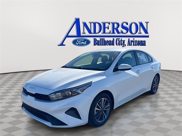 2023 Kia Forte LXS FWD