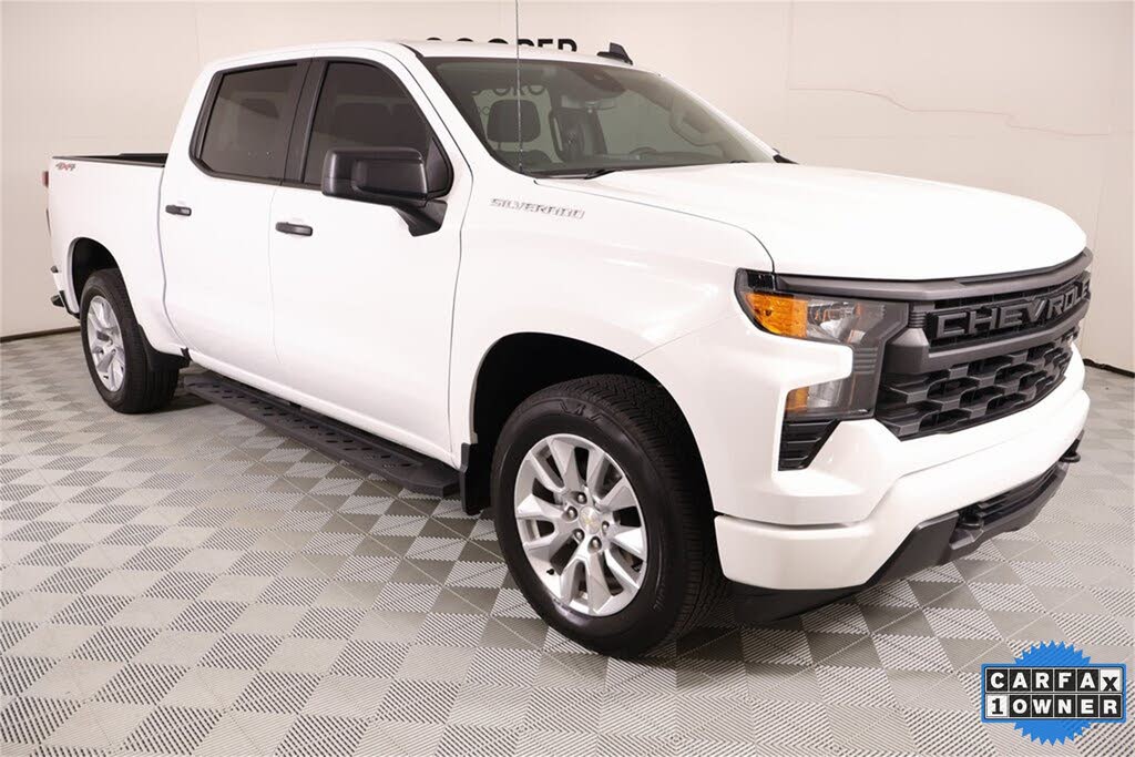 2024 Chevrolet Silverado 1500 Custom Crew Cab 4WD
