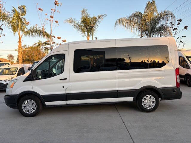 2016 Ford Transit Passenger 350 XLT Medium Roof LWB RWD with Sliding Passenger-Side Door