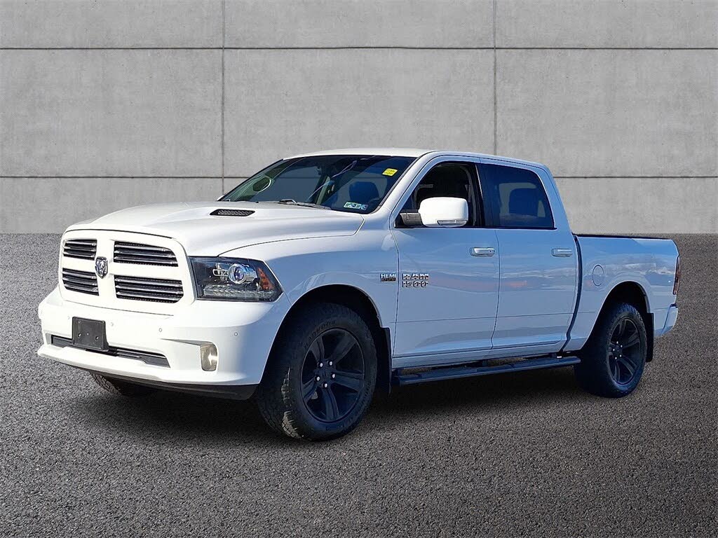 2017 RAM 1500 Sport Crew Cab 4WD