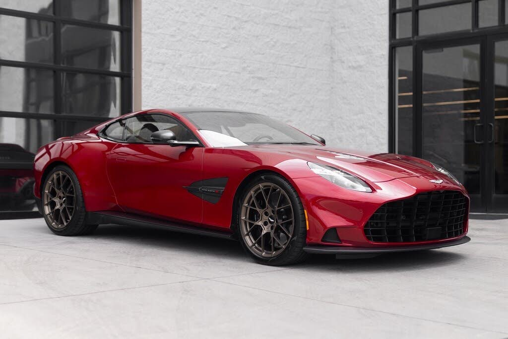 2025 Aston Martin Vanquish Coupe RWD