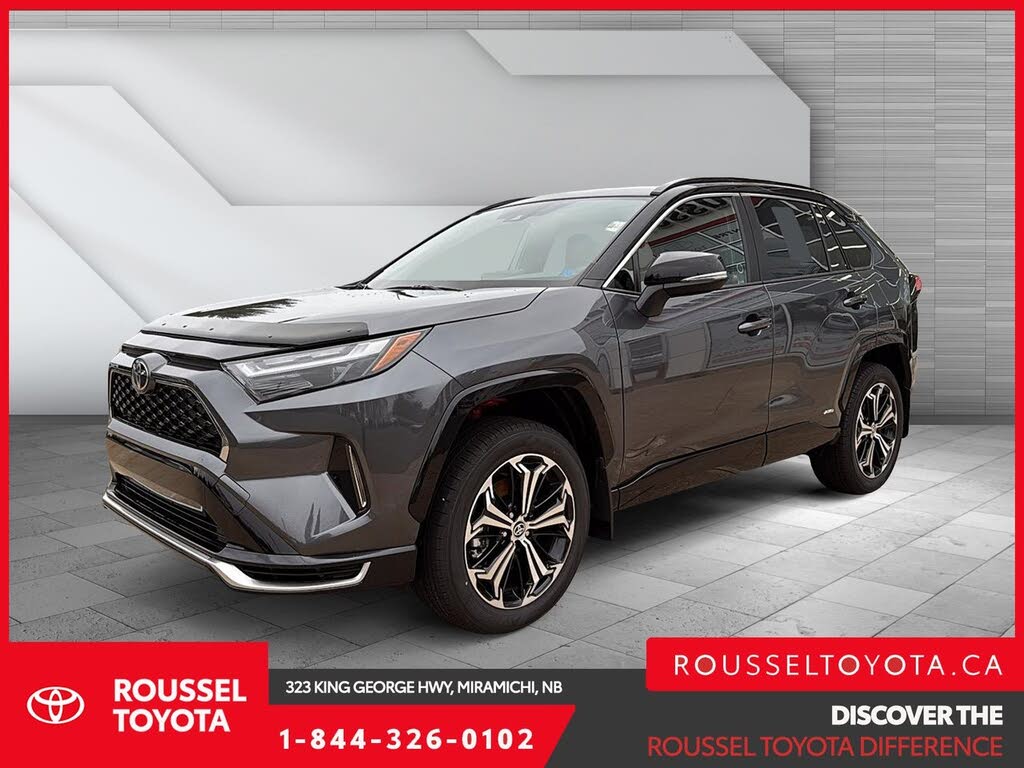 2025 Toyota RAV4 Plug-in Hybrid SE AWD