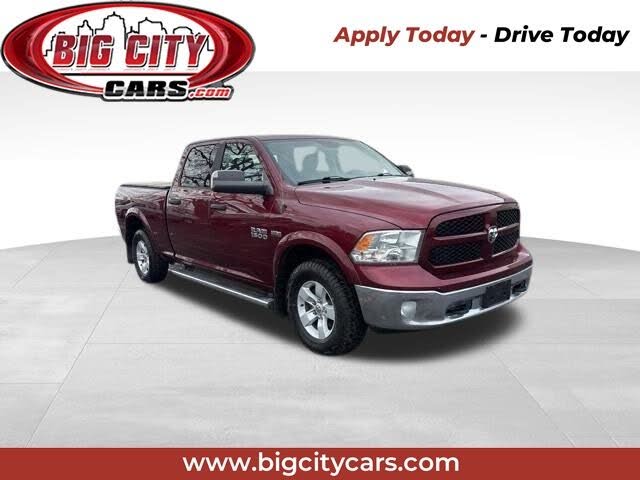 2017 RAM 1500 SLT Crew Cab 4WD