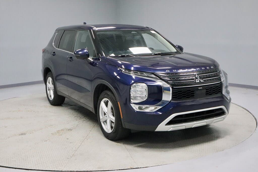 2022 Mitsubishi Outlander SE FWD