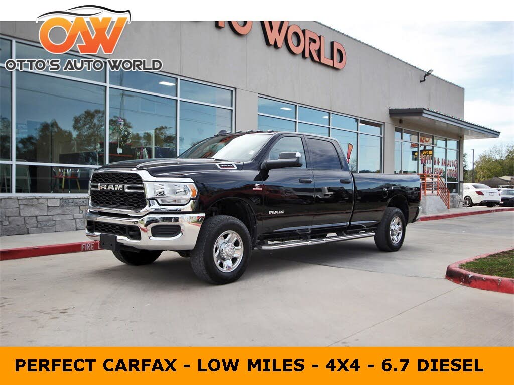 2022 RAM 3500 Tradesman Crew Cab LB 4WD
