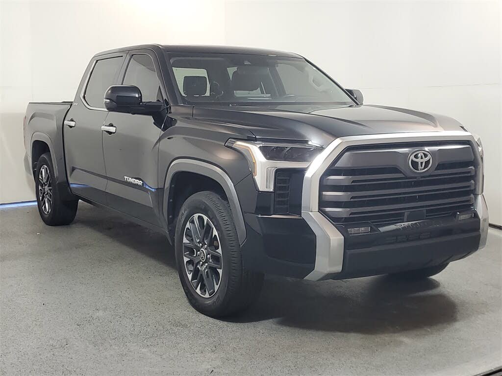 2023 Toyota Tundra Limited CrewMax Cab 4WD