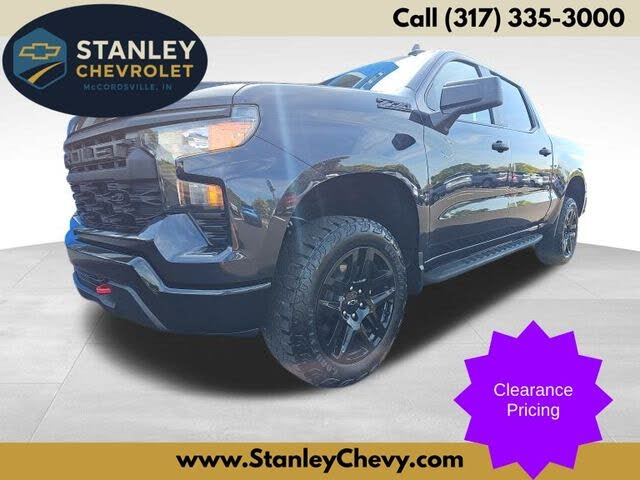 2024 Chevrolet Silverado 1500 Custom Trail Boss Crew Cab 4WD