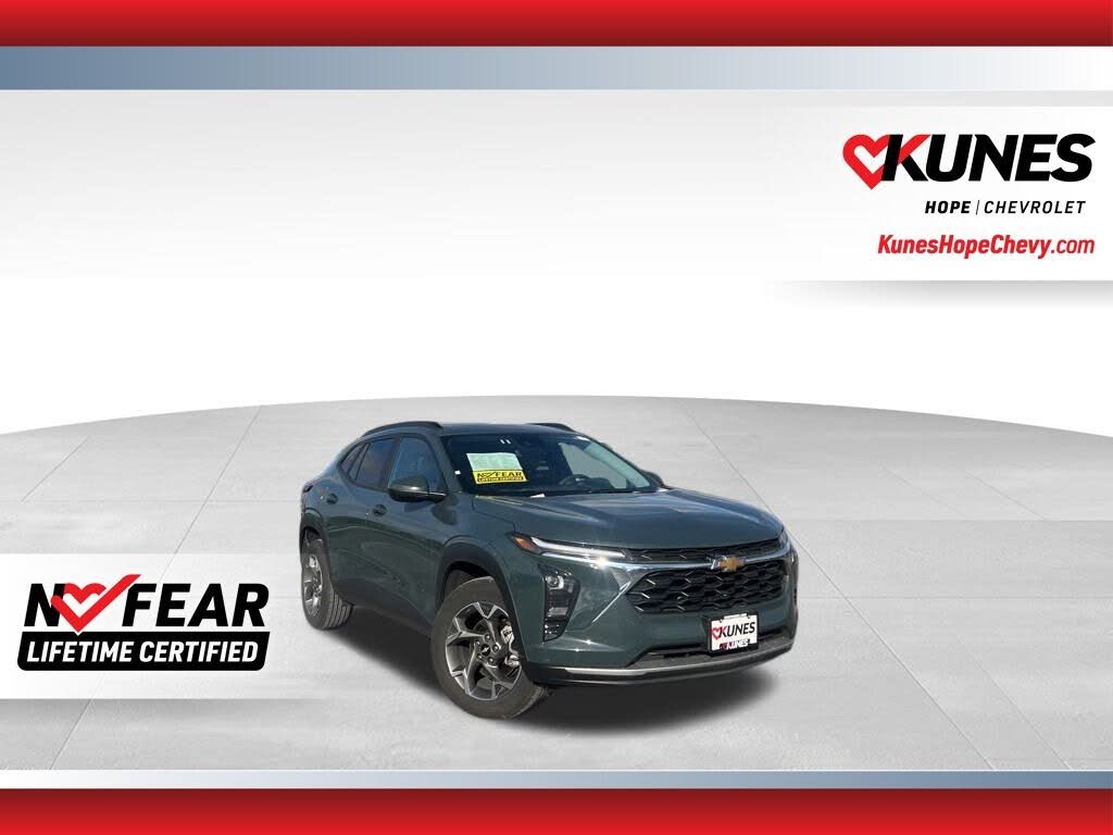 2025 Chevrolet Trax LT FWD