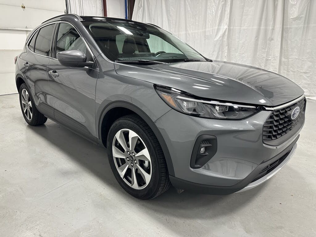 2025 Ford Escape Platinum AWD