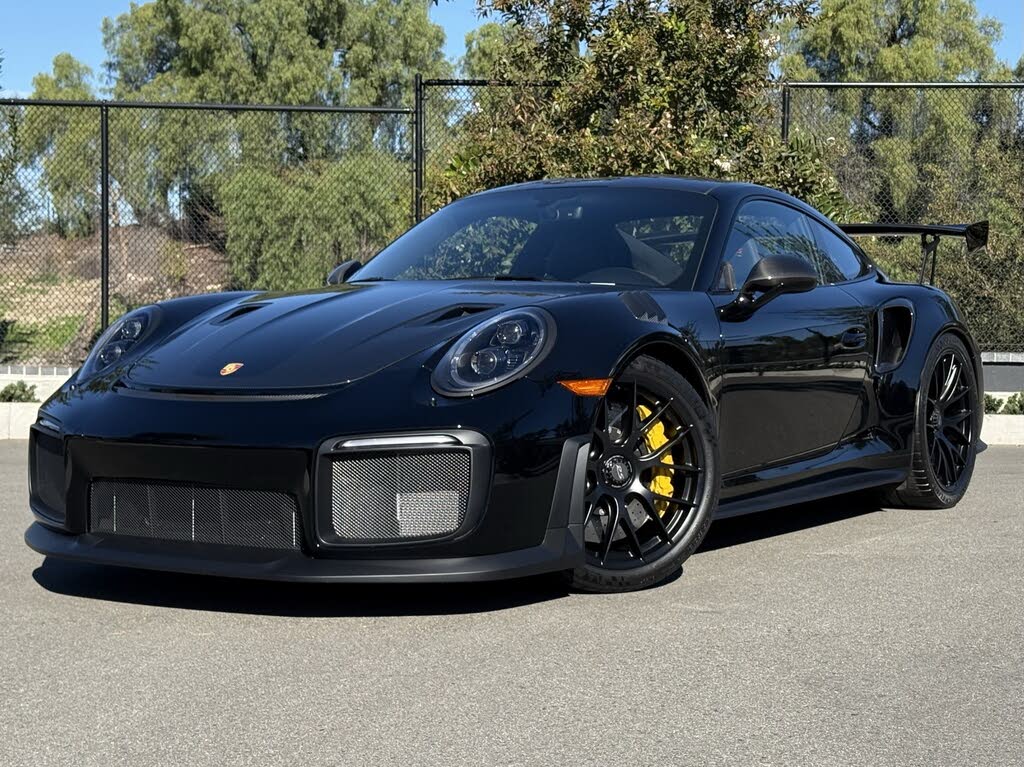 2018 Porsche 911 GT2 RS Coupe RWD
