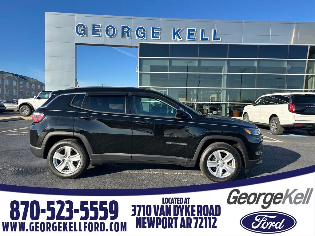 2022 Jeep Compass Latitude FWD