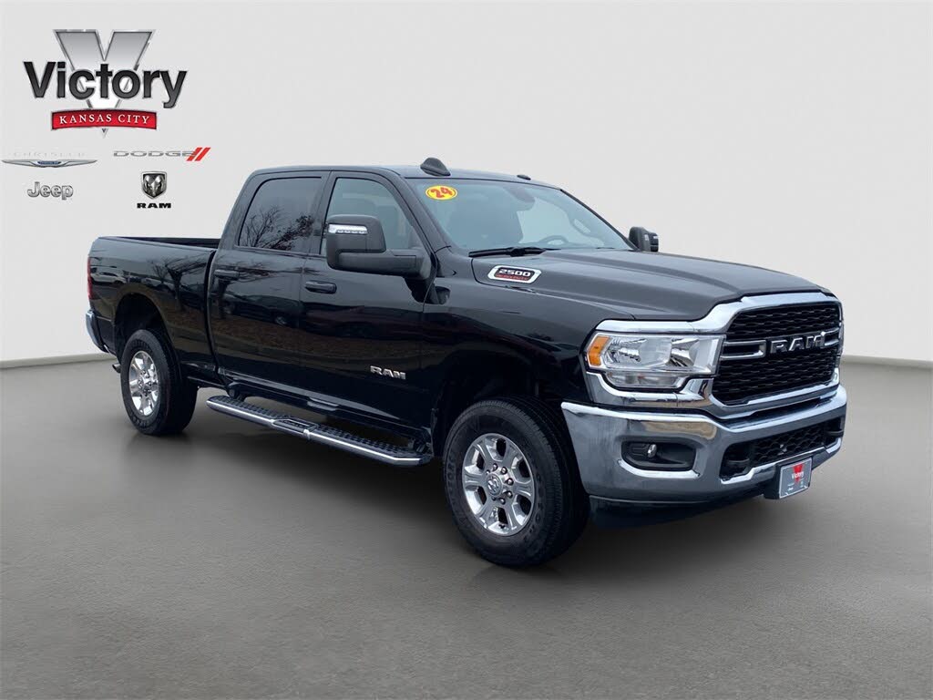 2024 RAM 2500 Big Horn Crew Cab 4WD