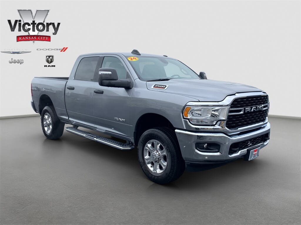 2024 RAM 2500 Big Horn Crew Cab 4WD