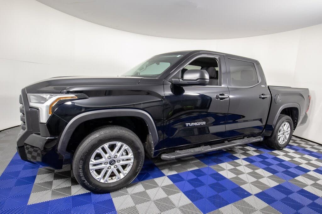 2024 Toyota Tundra SR5 CrewMax Cab 4WD