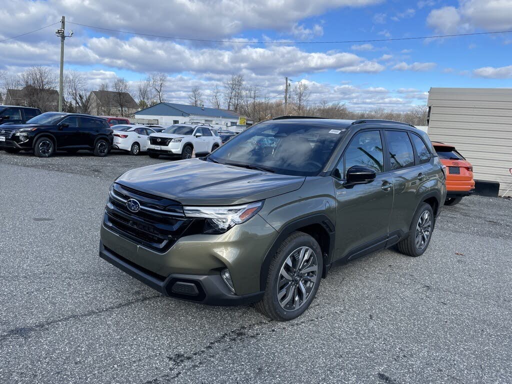2025 Subaru Forester Hybrid Touring AWD