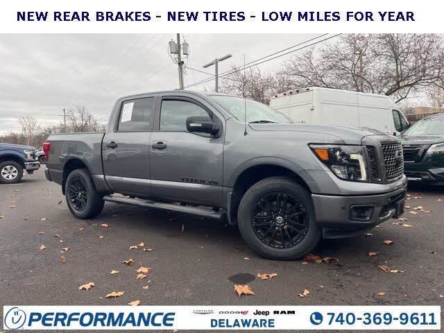 2018 Nissan Titan SL Crew Cab 4WD