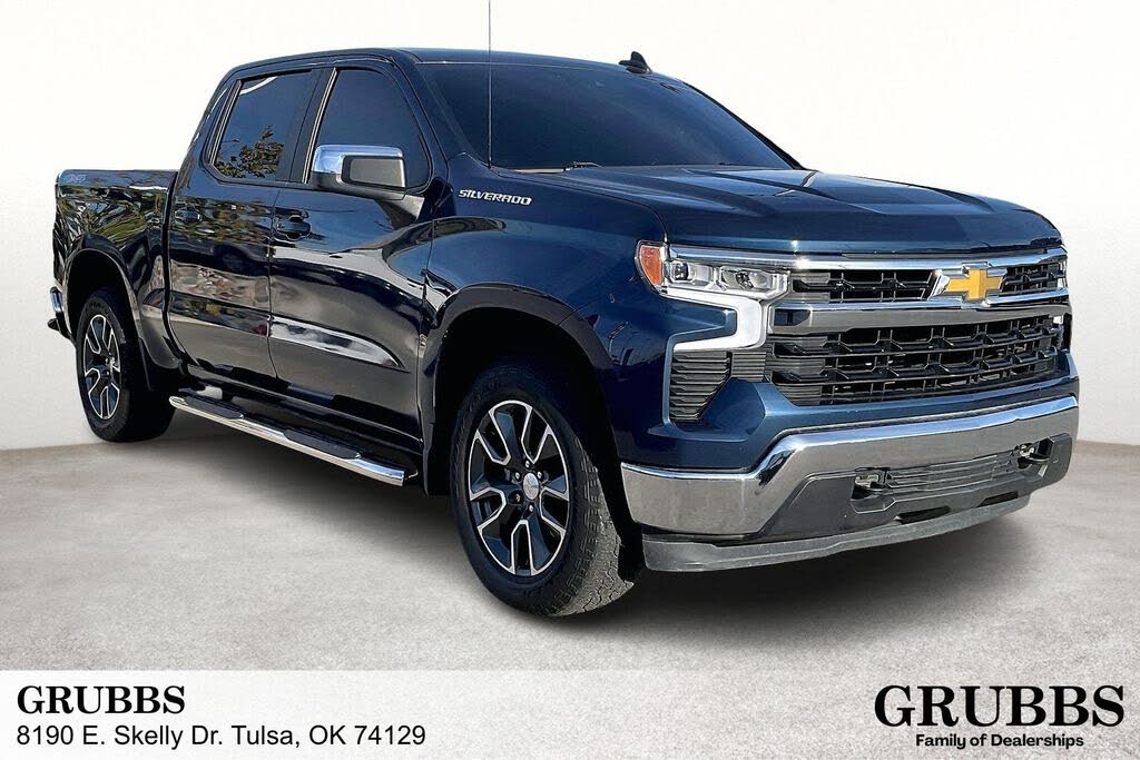 2022 Chevrolet Silverado 1500 LT Crew Cab 4WD