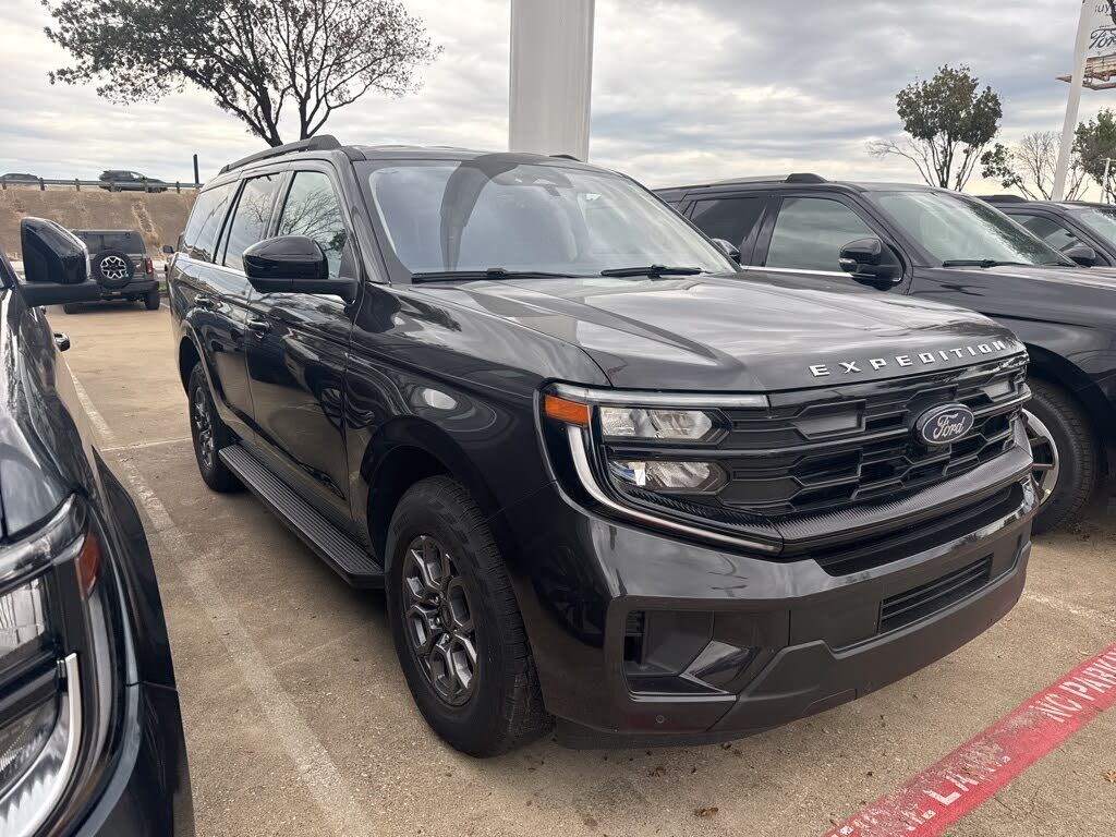 2025 Ford Expedition Active RWD