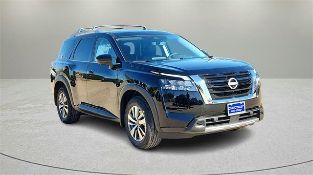 2025 Nissan Pathfinder SL FWD