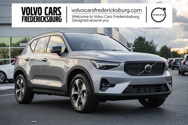 2026 Volvo XC40 B4 Plus FWD