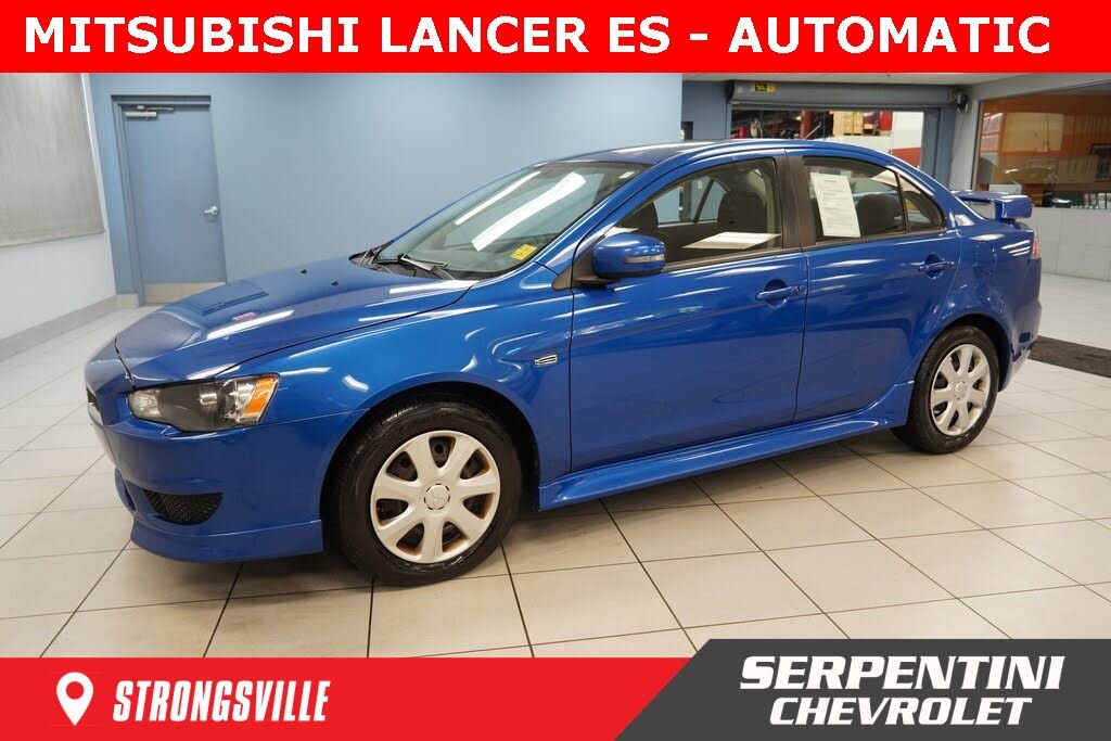 2015 Mitsubishi Lancer ES FWD
