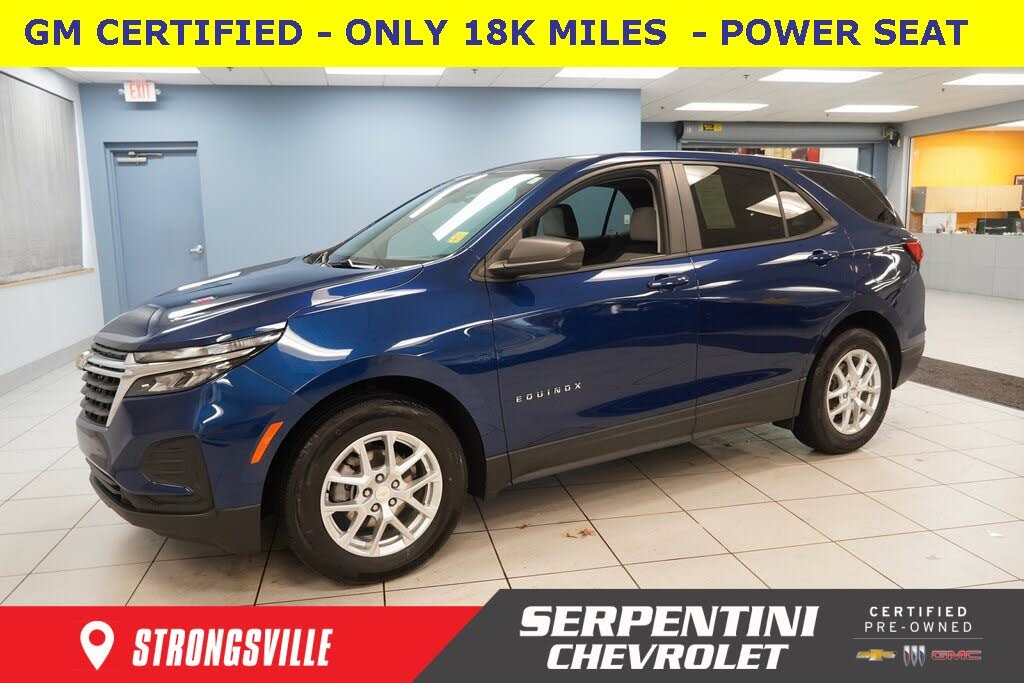 2022 Chevrolet Equinox LS FWD with 1LS