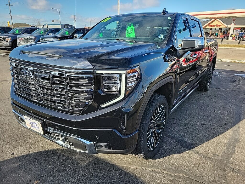 2022 GMC Sierra 1500 Denali Ultimate Crew Cab 4WD