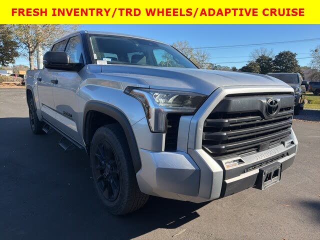 2022 Toyota Tundra SR5 CrewMax Cab RWD