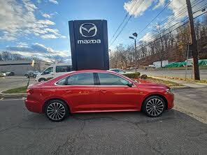 Volkswagen Passat 2.0T Limited Edition FWD