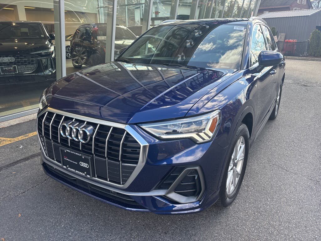 2025 Audi Q3 quattro Premium S Line 45 TFSI