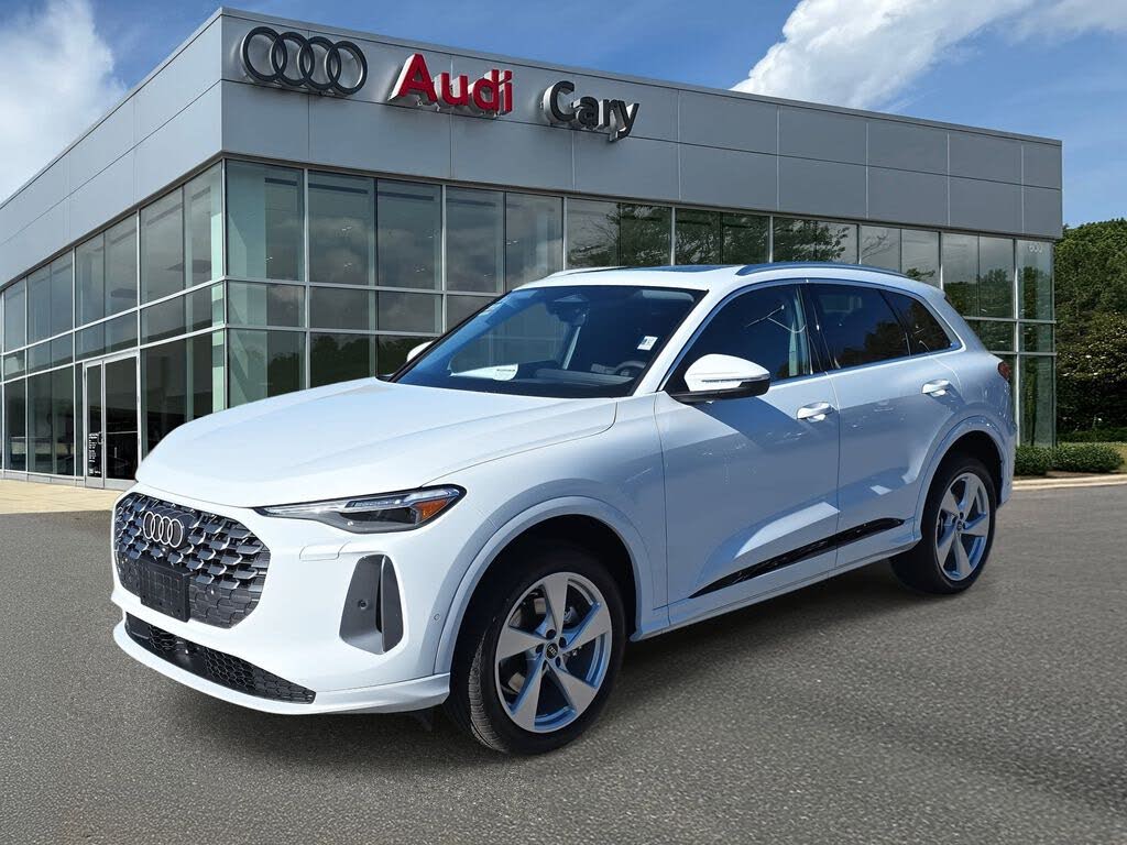 2025 Audi Q5 quattro Premium Plus 40 TFSI