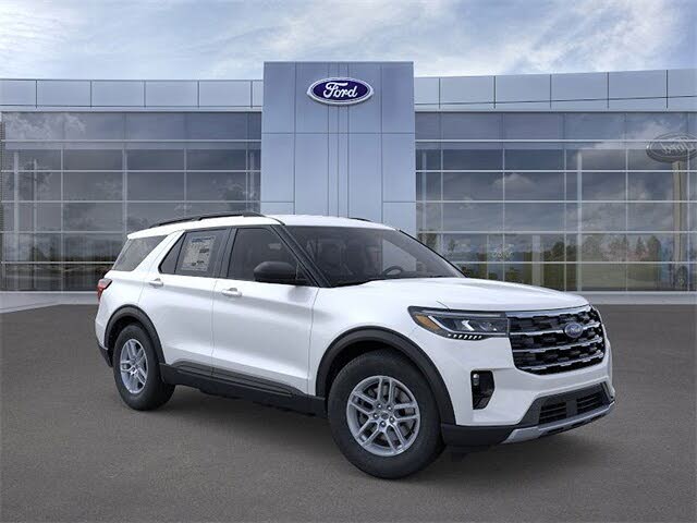 2026 Ford Explorer Active RWD