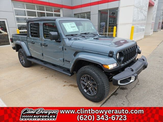 2026 Jeep Gladiator Sport S Crew Cab 4WD