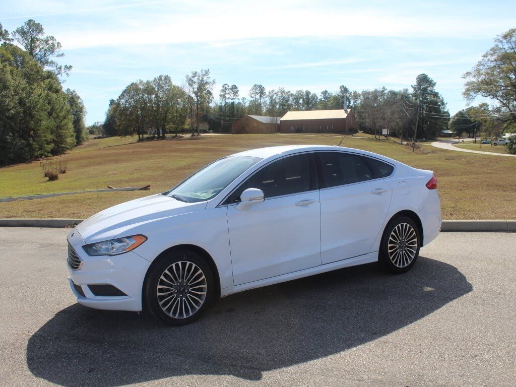 2017 Ford Fusion SE