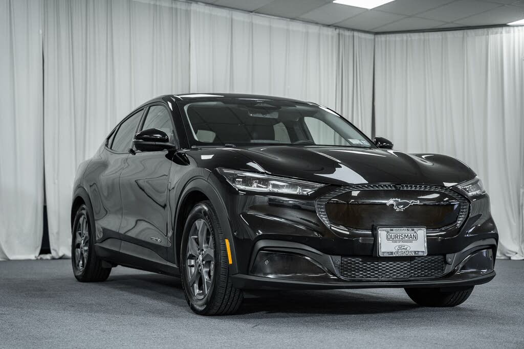 2021 Ford Mustang Mach-E Select AWD