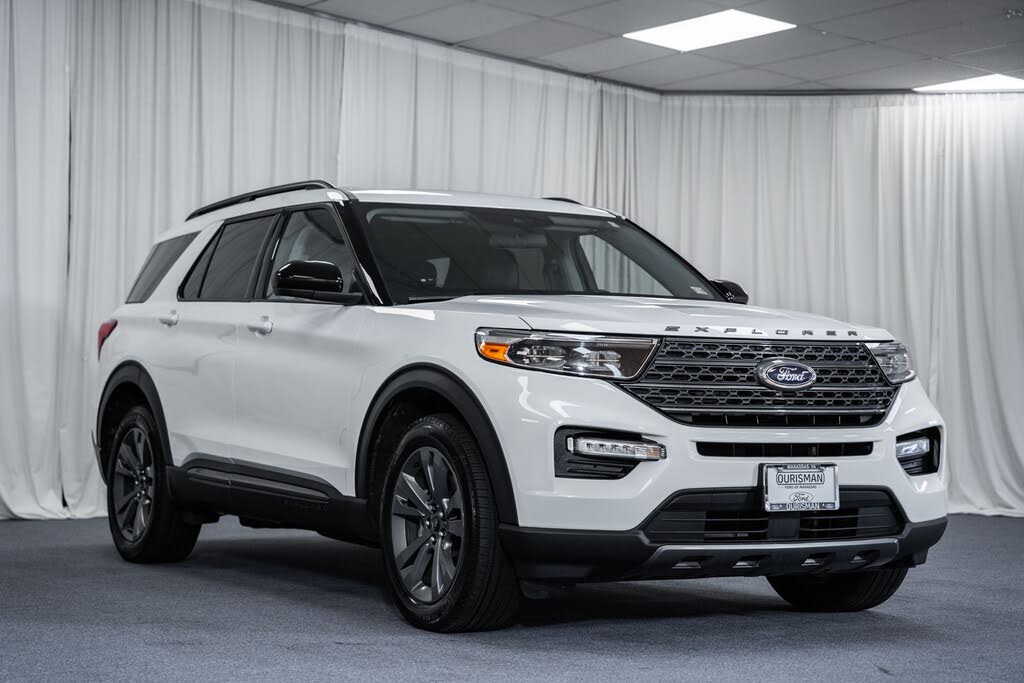 2022 Ford Explorer XLT AWD