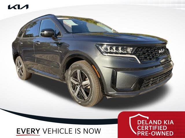 2022 Kia Sorento S FWD