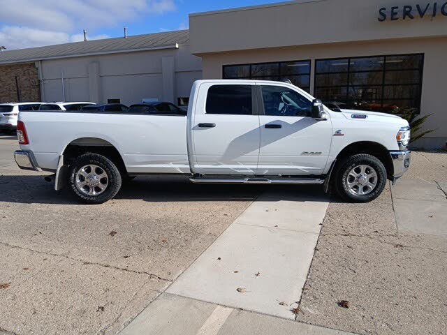 2024 RAM 3500 Big Horn Crew Cab LB 4WD