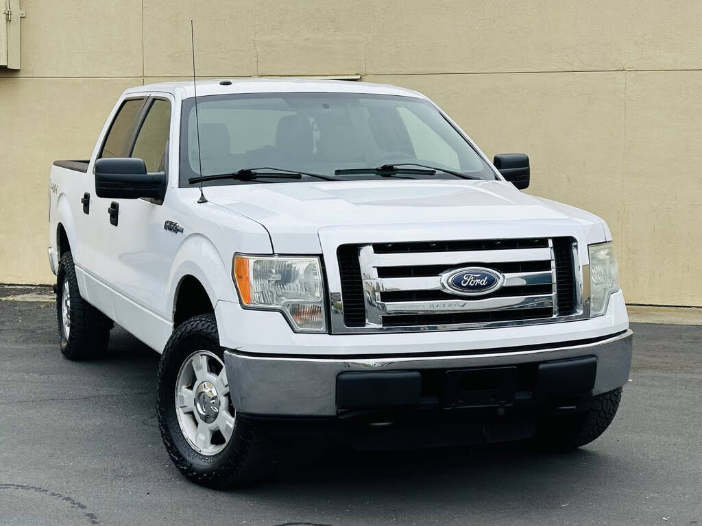 2010 Ford F-150 XLT SuperCrew 4WD