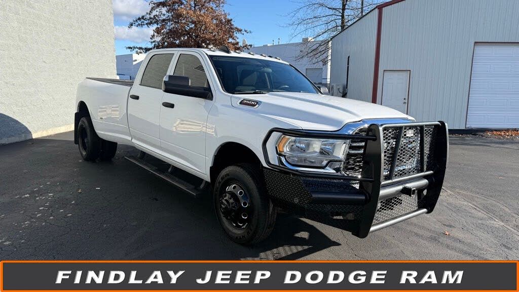 2020 RAM 3500 Tradesman Crew Cab LB DRW 4WD