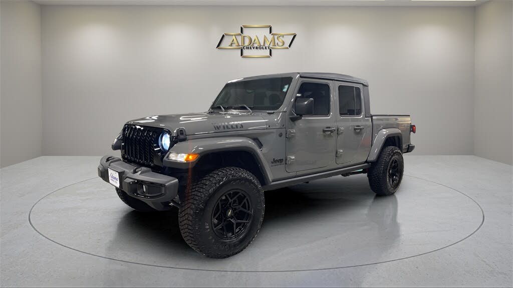2023 Jeep Gladiator Willys Crew Cab 4WD