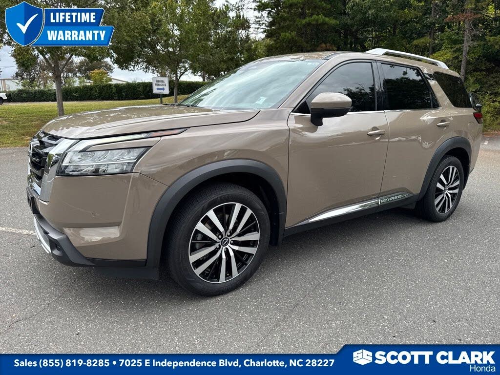 2023 Nissan Pathfinder Platinum 4WD