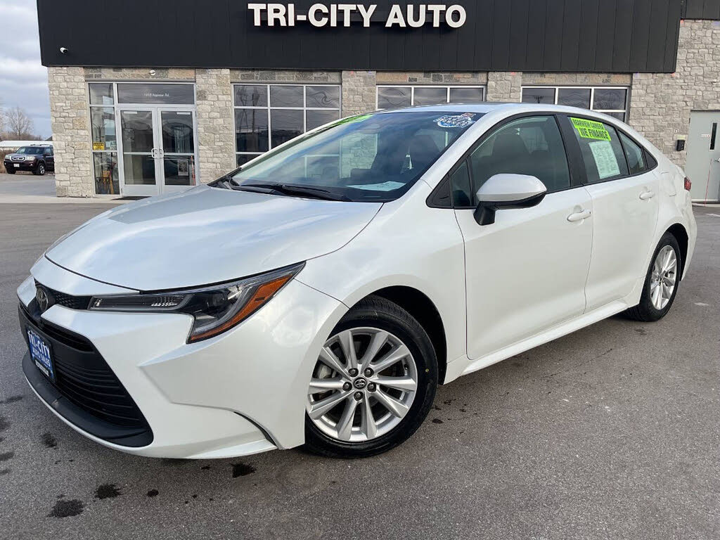 2024 Toyota Corolla LE FWD