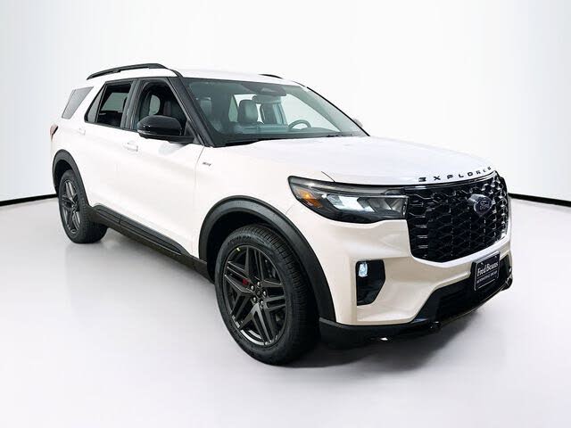 2026 Ford Explorer ST-Line AWD