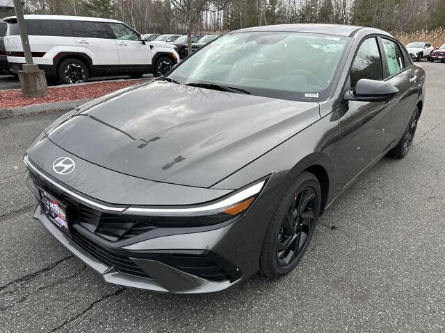 2026 Hyundai Elantra SEL Sport Premium FWD