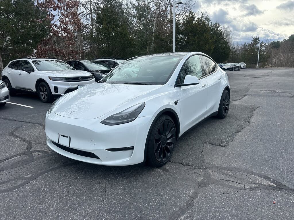 2023 Tesla Model Y Performance AWD
