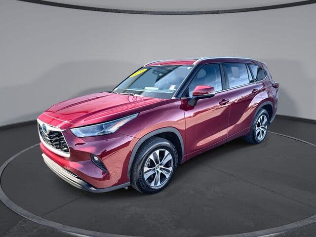 2023 Toyota Highlander Hybrid XLE FWD